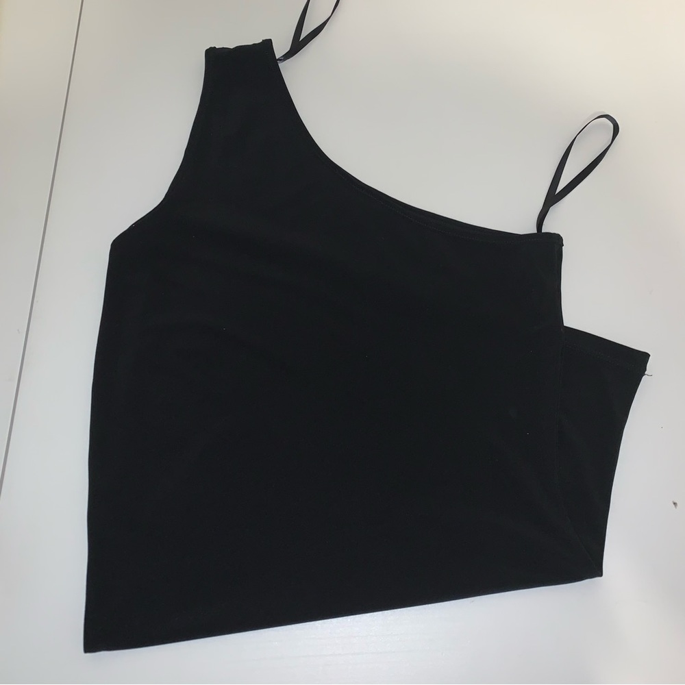 Venus Black One Shoulder Cut Out Asymmetrical Top Size Medium | item #285 - Picture 11 of 12